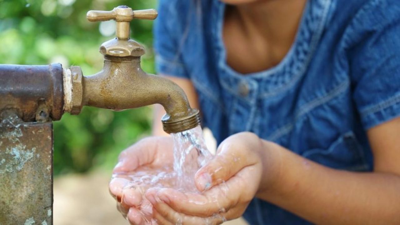 agua con arsenico